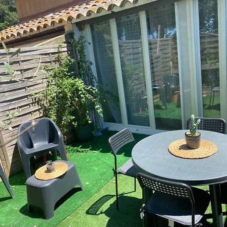 Un Duplex Pour 4 Personne Residence De Vacances Arles Eksteriør billede